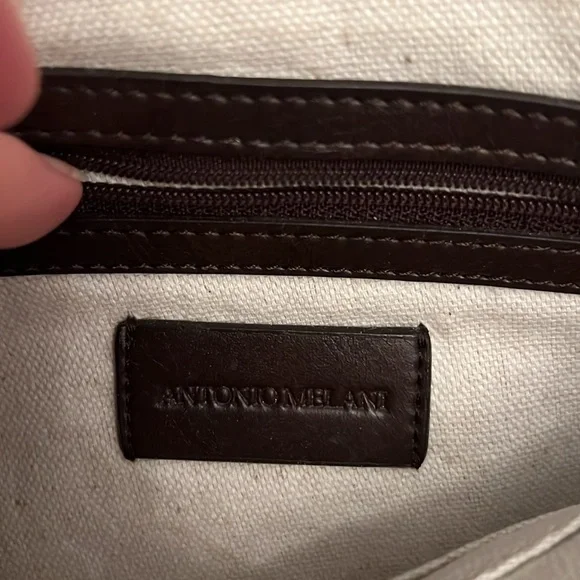 Antonio Melani Green Ava convertible Clutch or Shoulder Bag w/ gold chain strap - Picture 12 of 17